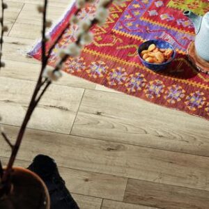 Meister LD55 Multiclic Eik Bayfield 06679 - Easy-to-clean-structuur - paneelmaat 1288 x 198 mm. - pak à 3,06m²